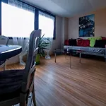 Mouky Home