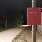 Mouky Home